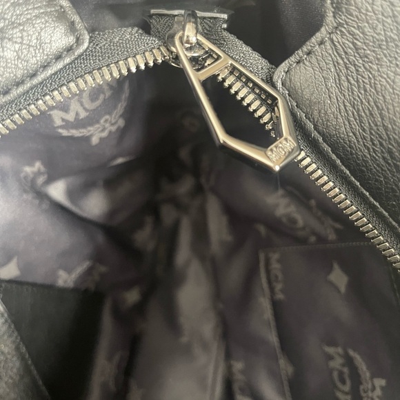 MCM Large Visetos Black Tote - Picture 11 of 12